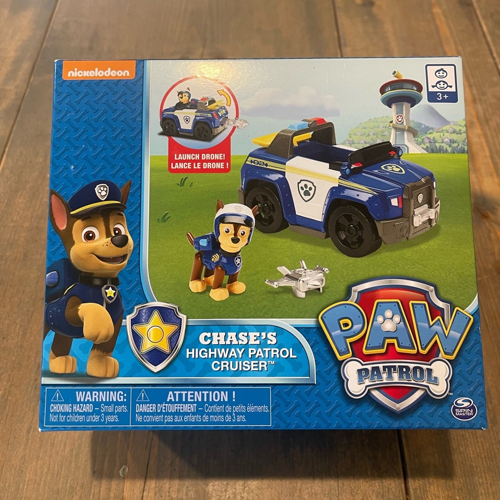 NEW Nickelodeon Paw Patrol Chase’s Highway Patrol Cruiser Launch Drone Toy